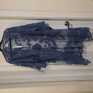 She + Sky Navy Floral Lace Robe
